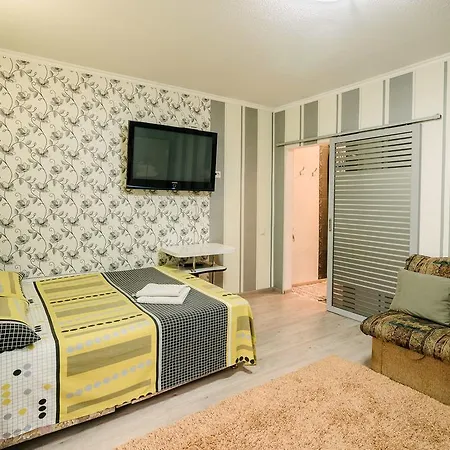 Na Shchiedrina Apartment