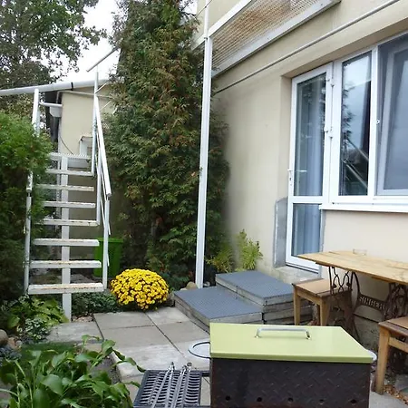 Na Shchiedrina Apartment